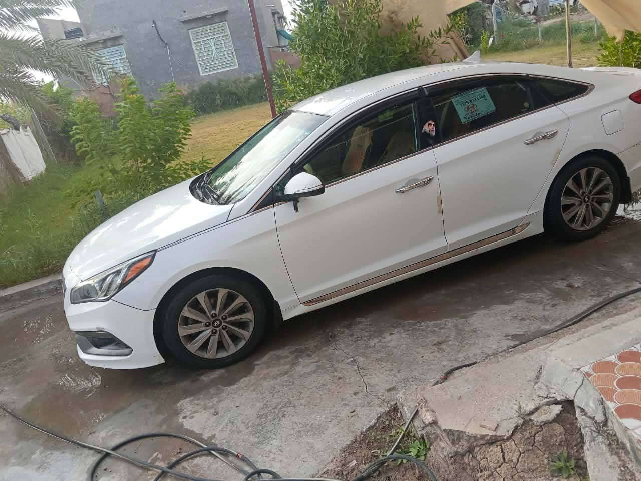 سلام عليكم سوناتا موديل 17 البيع ومراس جارجر و وبامه التفاصيل تصل عله الرقم ***********
