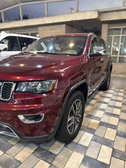 سلام عليكم 
للبيع جيب لمتد موديل ١٨ امريكي منزل صور الضرر بالمنشور  صبغ جاملغين أماميات فقط السياره فول عدا بانوراما جاهزه وحلوه ماشيه ٧١ الف ميل رقم بغداد تحويل ثاني يوم رقمها حلو مميز 

السعر ١٩٥ ورقه وبيهه مجال 
***********
