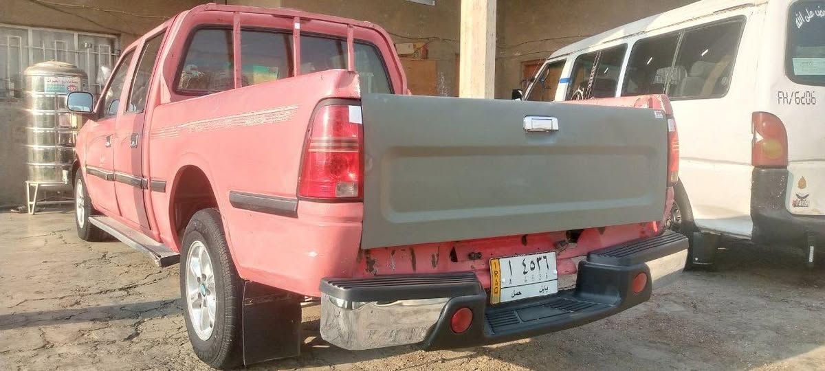 السلام عليكم بيكم كنو 2006 للبيع محرك وكير كفاله محرك نوزل تخم تاير تخم ويل كب كهربائيات كامله غرفتها حلوه شواصي مكفوله رقم بابل بأسمي تحويل ثاني يوم 
(السعر40وبيها مجال) 
للاتصال(‭0780 241 1526‬)
