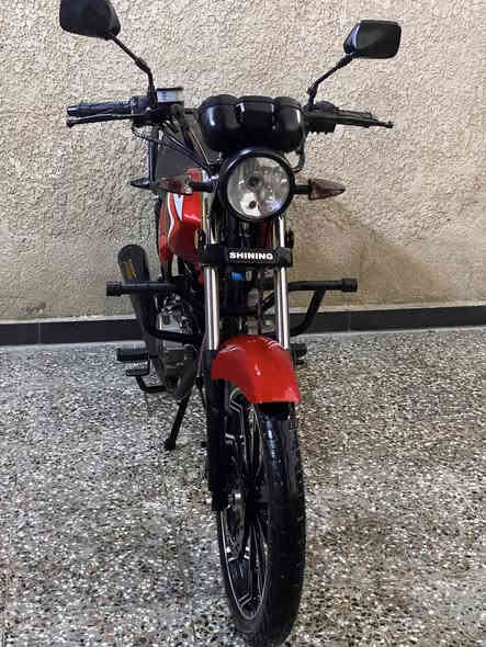 السلام عليكم 
دراجه شاينك للبيع مكفوله جديده زيرو 
الدراجه ماتترقم مكاني بغداد العبيدي 
الاتصال / ***********
الاسعر 1100 وبي مجال بسيط للشراي
