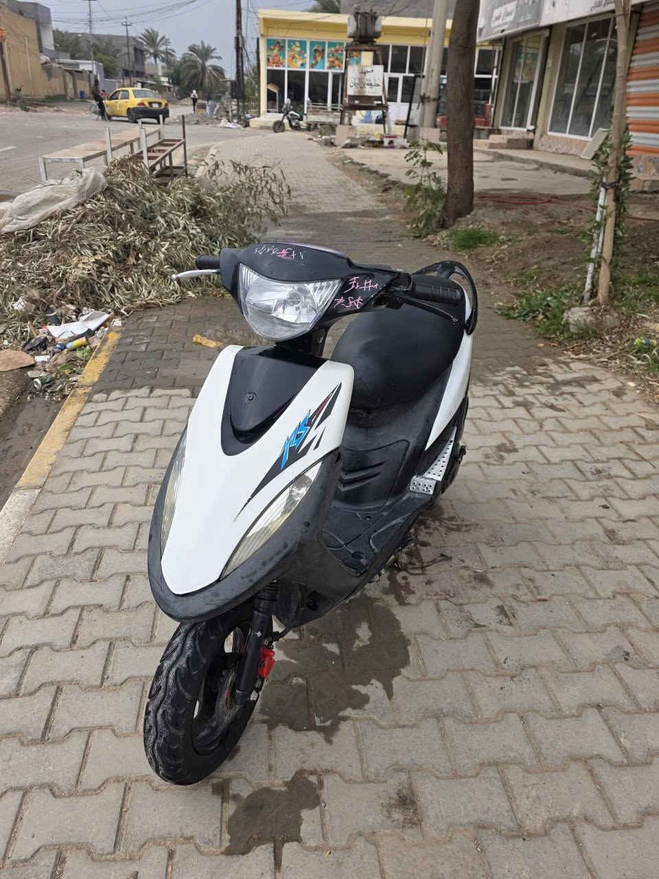 السلام عليكم دراجة ماكس عدلة كامله مابيها نقص شلعه معدل كهربائيات كله شغال دراجه أحله من صور للبيع سعر ٥٥٠ وبيها مجال مكاني ديالى تقاطع قدس ***********
