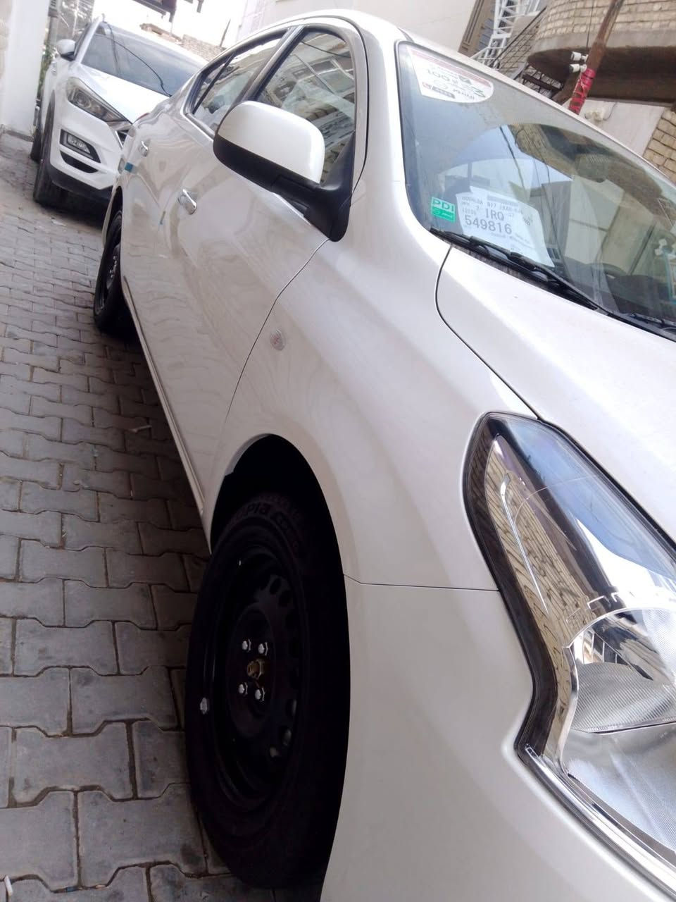 السلام عليكم للبيع نيسان سني هندي بليتة زركه 2024 كفاله عامه من كلشي ماشيه 11 الف السياره كله على وضع الشركه  رقم بغداد بسمي لل استفسار هاذ رقمي واتساب ما متواجد عل فيس ***********
