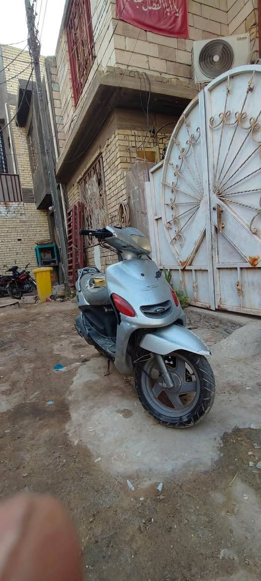 دراجه اكزز
السلام عليكم دراجه اكزز ياباني كامله عوزها بس باتري::وكابريته وتشتغل
المكان كربلاء البوبيات عامود ٩٣ السعر 175  للاتصال ***********
