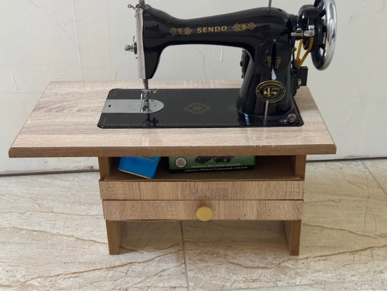 For sale 
Washing machine 90.000 IQD
New Sewing machine 60.000 IQD Singapore


**إذا كنت صاحب هذا الإعلان وتريد حذفه لأي سبب، رجاءا أرسل رسالة إلى الدعم الفني**