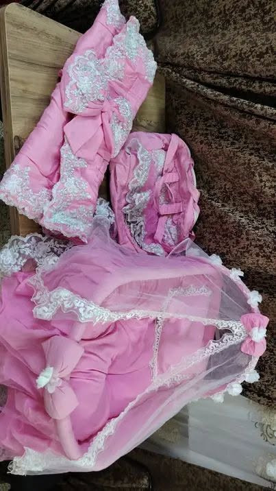 اغراض بيبي
السيت 40 
العربانه 25


**إذا كنت صاحب هذا الإعلان وتريد حذفه لأي سبب، رجاءا أرسل رسالة إلى الدعم الفني**