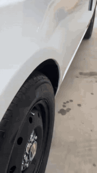 سلام عليكم كيا سيراتو 2012 - فول مواصفات
السيارة نظيفة جداً وبحالة ممتازة . المواصفات: (إشارات بالمرايا، تحكم ستيرن، حساسات). السونار جديد وموجود بالمنشور.
السعر: 118 (قابل للتفاوض البسيط) الاتصال ***********
