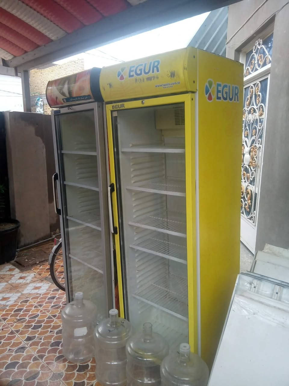 يوجد عارضات ايكور التركي الأصلي النظافه فول مكان ديوانيه سعر العرضه ٣٢٥ بيها مجال ***********
