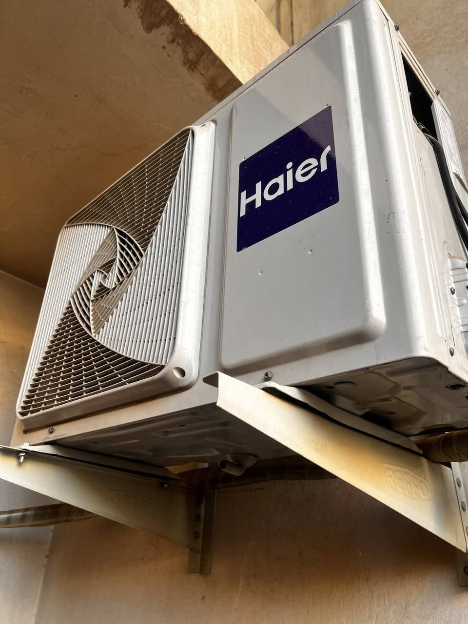 عملنا لهذا اليوم تنصيب سبلت واحد طن في منطقه الدوره شارع ٦٠ بئدارت مصطفى الطائي للتواصل على الرقم ***********
