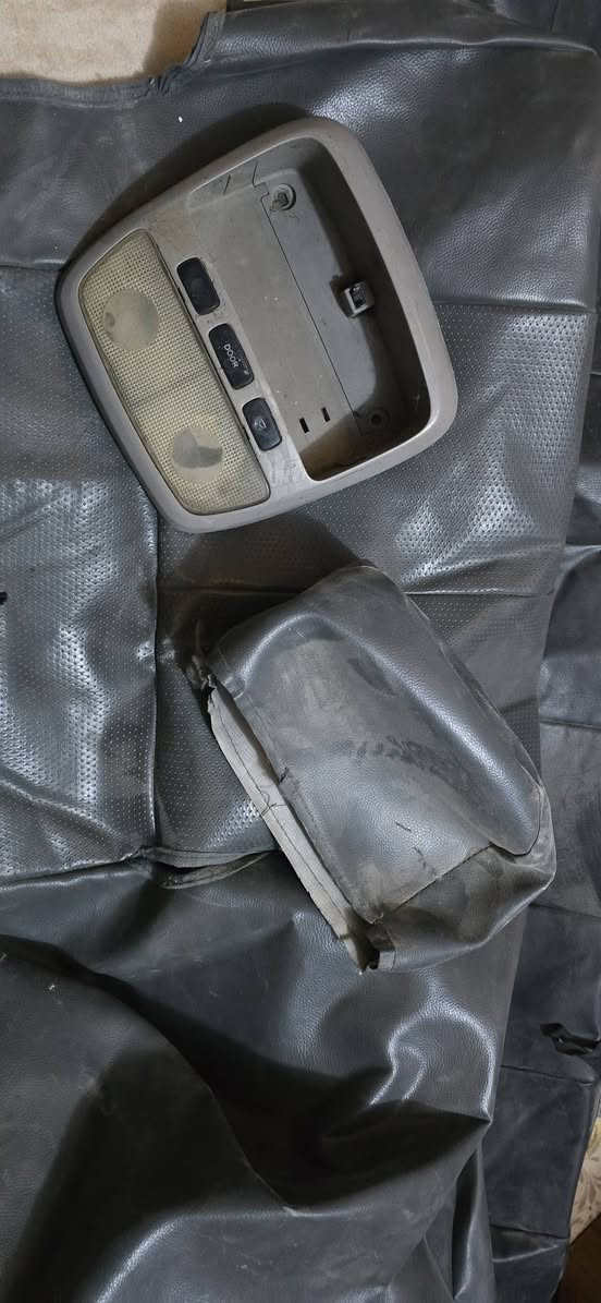 ***********باب كامل ضرر مثال ما واضح ماطور جام ثنين علامه مروريه كيجات شباج درع امامي تالبيسات جلد زوج مصدات وباقي الغراض مثل ما واضح بثوره كلمن وسعرها المكان النجف
