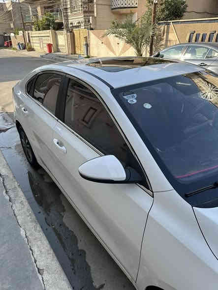 سلام عليكم k3 موديل 24 مفكوله السيارة رقم بغداد ماشيه 13 الف المكان بغداد الدورة السعر 145 للتواصل ***********
