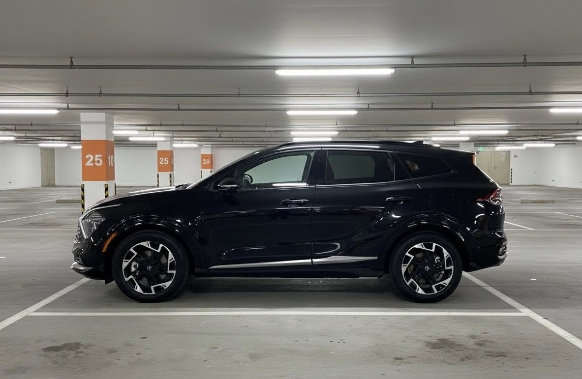 كيا سبورتج بدون صبغ بدون ايرباك
2024 sx برستيج
اعلى فئه بالسبورتج فول
 🛑 داخل احمر 
جاملغ امبدل نفس اللون ودعاميه مصلح ربعها ونفس اللون 
بيها pdr ب الجنطه مال شحن
ماشيه  24 الف 
كشنات تدفئه وتبريد 
كامرات 360 
كامرات ب الدشبول
كيجات ثري دي 
كشنات ميموري 
وباقي المواصفات المعروفه
242 السعر 

***********
مكانها السيديه
