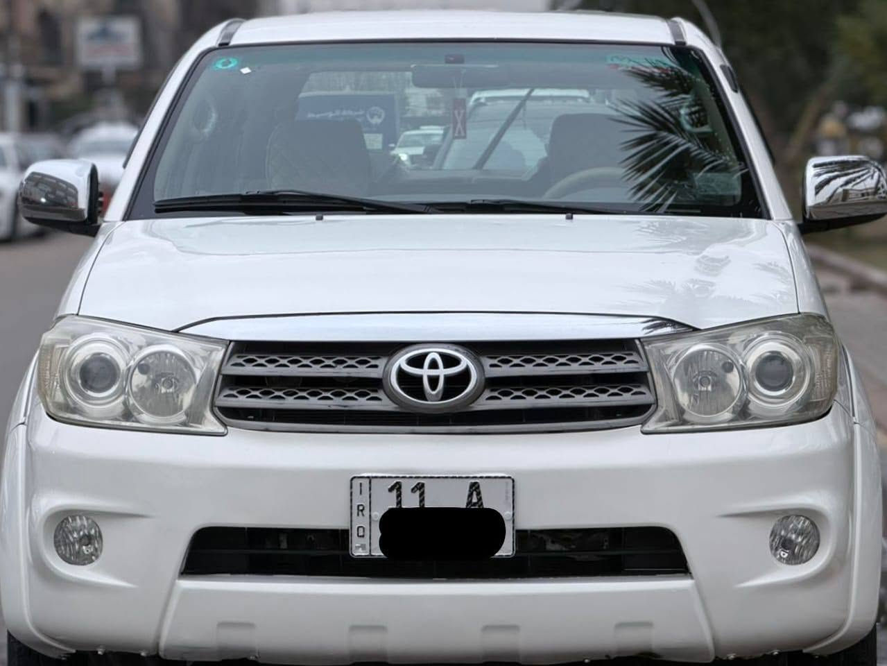 السلام عليكم عندي تيوتا فورتشنر 2009 خليجي مكفولة ماعده الموضح بل صوره السياره محرك وكير جدد حجم المحرك 2700 مواصفات السياره 7راكب 3قطع تبريد داوخل عسلي+صاج كير أوتوماتيك حساسات خلفيه اشاير مري+شفط لايت عدسه يصعد وينزل وبعد بيها اهواي مواصفات مذاكرهن السياره تبريد وحداديه وباتري وتخم تاير وكهربايات كلها كفاله السياره رقمه بغداد الدولي وباسمي شخصيأ شرط التحويل السعر 153 وبيها مجال للطيبين استفسار علئ هذا الرقم *********** ملاحظة مكان السياره بغداد الدوره بغداد, العراق
