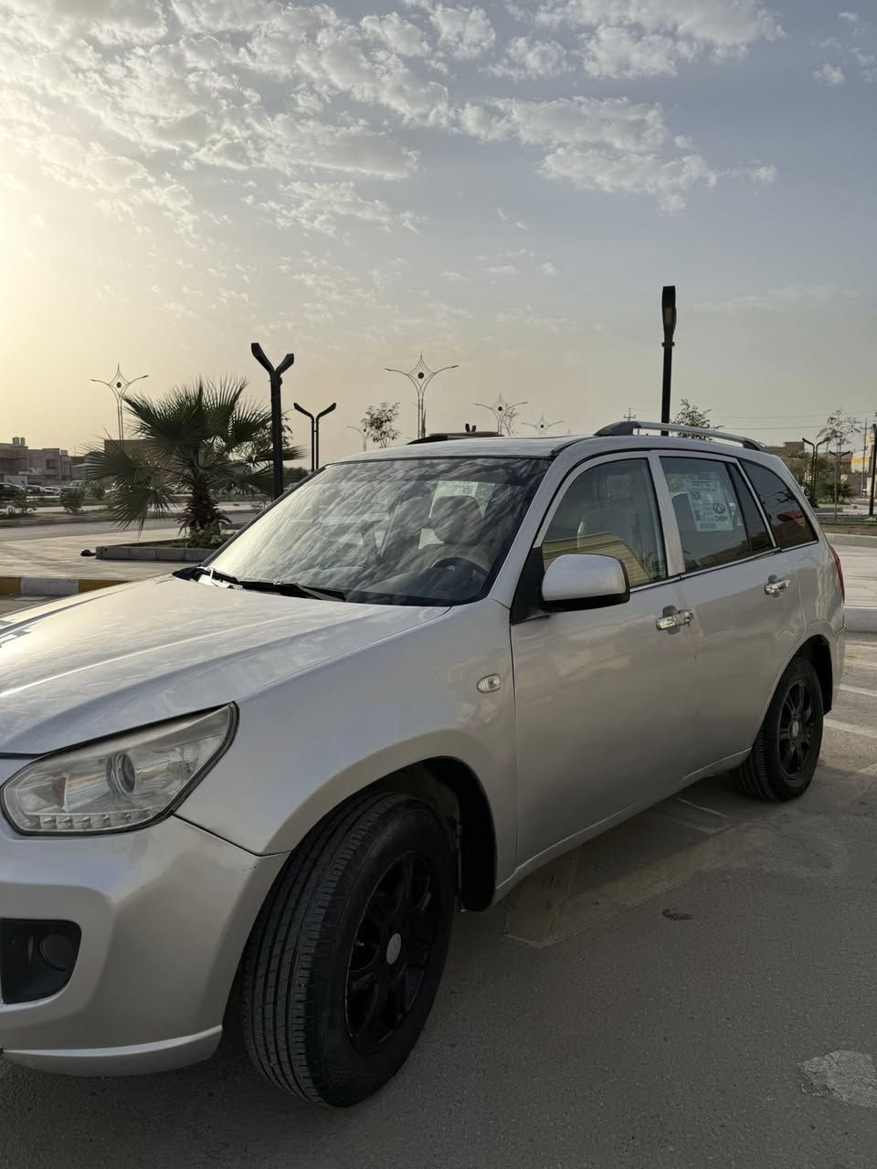 تيكو 2013
محور محرك كوري 2000 
السيارة جااااهزة للاخير ترايك وين متريك 
لايت زنون تحكم ستيرن حساسات خلفيه 
بلوجكترات اماميه وخلفيه فتحه بالقماره
كير محرك حدادية تبريد 
علماً مصبوغة للجمالية فقططط بدون اي حادث
السعر 60 مجالها بسيط 
العنوان الناصرية 
***********
