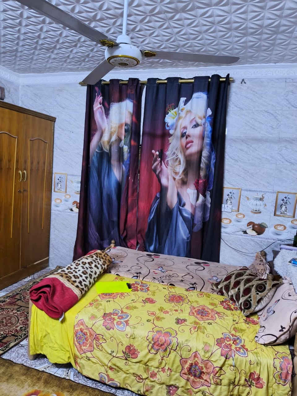 السلام عليكم
بيت للبيع طابو زراعي سند 25 الموقع المحاويل حي الأسرى قرب نهر المحاويل المساحة 195 م . موقع مميز البيت جاهز مابيه اي نقص  السعر 55 بيه مجال للاستفسار الاتصال على الرقم الهاتف ***********
