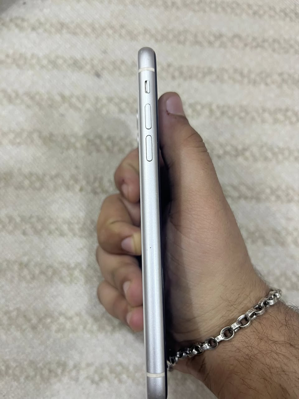 ايفون 11 عادي مبدل بي شاشه ٣ خيارات واكف فيس ايدي بطاريه 98 جهاز نضيف ومرتب بي كارتونه مالته مكان بغداد المدائن

للتواصل واتساب 
***********
