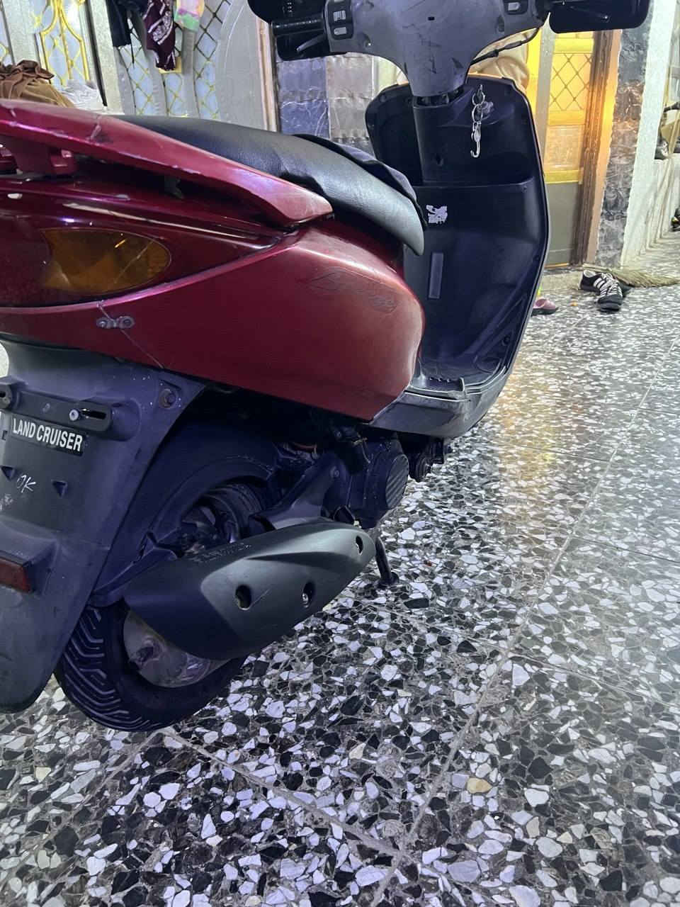 السلام عليكم بريز كفاله عامه كلها مختمه مكينه برغي ممفتوح بيها كله اصلي  السعر 650 المكان الشعب رقم الهاتف ***********
