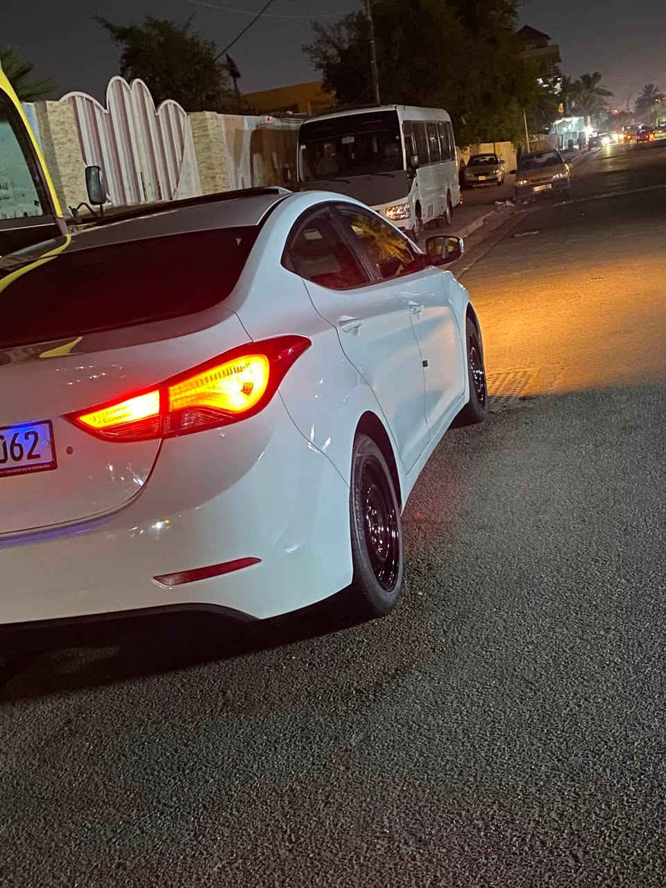 النترة مديل ١٦كفالة عامة باتري جديد صدر امام خلفي جديد تخم تاير تخم ويل دوشمة بلنواب عامة جديد كفالة عامة السيارة السعر ١٢٥قفل قفل قفل ***********
