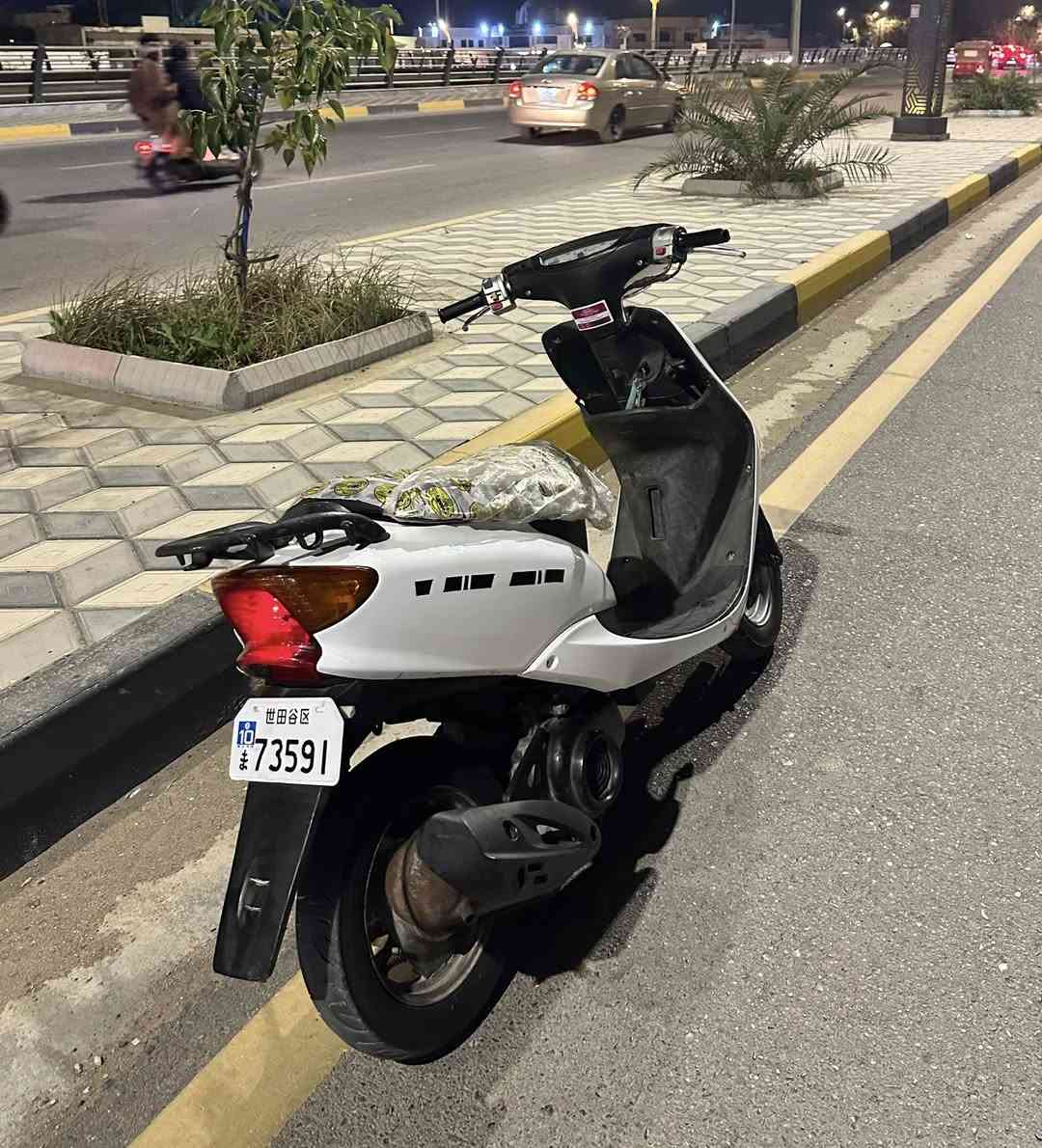 سلام عليكم دراجه 60 للبيع لدراجه جديده مكفوله ومابيه شي واكمله ومحركه نظيف ودراجه مثل ماموضحه بلصور حيل نظيفه ناقصه فقط كتف مال شحن الباتري وهاهيه وسعره ب ٣٥٠ وبيه مجال بسيط ولموشراي ليطبلي ويتعبني هذا رقمي ليحب يدخل وااتساب ***********
