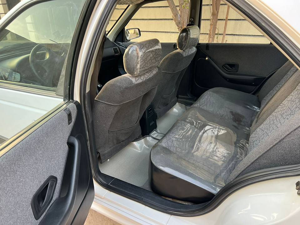 السلام عليكم بيجو بارس 2004 اصل فرنسي مو ايراني السياره كفاله من الحادث فقط بيها صبغ قليل ماشيه 84 محرك كير تبريد تخم تاير كهربائيات حدادية شرط تراي زيرو رقم بغداد بأسمي سنويه وهزه جديده السعر 64 وبيها مجال شي بسيط رجاءا اخوتي الي ما تعجبه لا يعلق ربي يرزقه الافضل منها لان السياره متعوب عليها وصناعه فرنسي رقم الهاتف *********** المحاويل, بابل
