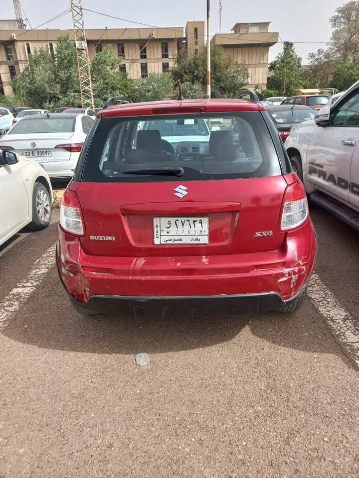 سازوكي 
موديل ٢٠١٤
محرك ٢٠٠٠
صبغ عام 
مجفت مكينه
مستعجل على بيعتها لضروف 
للتواصل على الرقم ***********
