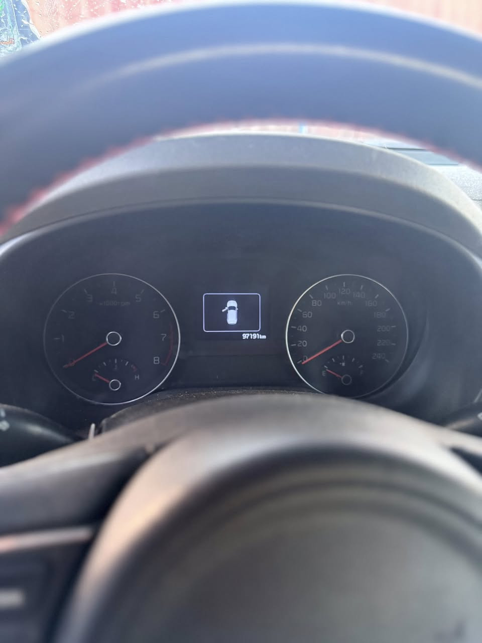 سبورتج خليجي موديل ٢٠١٨
السيارة مكفولة عدا جاملغ ايسر صبغ وشوية بارد بالباب 
بصمة
حساس امامي خلفي 
زراك لايك
تبريد بيانو جهتين
مري شفط
محرك دوش ٢٠٠٠
رقم كربلاء باسمي تحويل ثاني يوم
السيارة ماشية ٩٧ الف كيلو
مكان السيارة كربلاء

السيارة جاهزة من كل شي 
السعر ١٦٨ وبيها مجال
للاستفسار ***********
