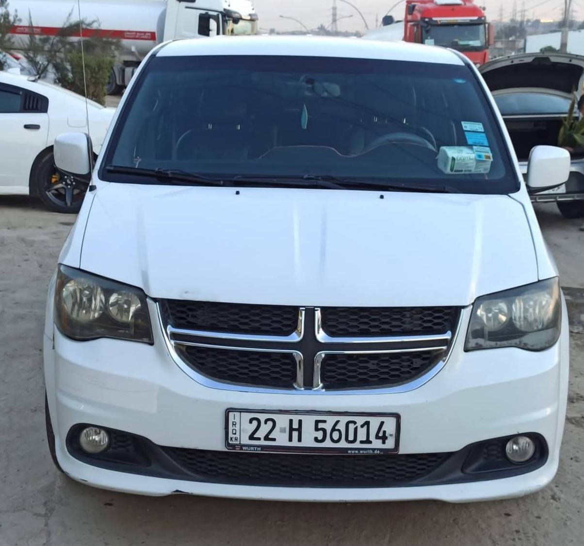 السلام عليكم
دوج كرفان  (سونار مرفق مع الصور )
موديل 2017
موصفات SXT
رقم أربيل الدولي 
فرس سقفي اصلي
كير ومحرك شرط 
محرك 6 س
سياره ضررها موضح بالصور السونار 
شرط التحويل 
السعر 155$ وبيها مجال
🛑 للاتصال ***********
