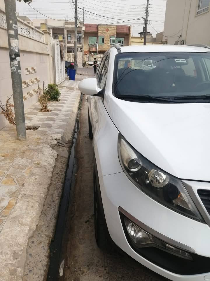 سلام عليكم ، كيا سبورتج 2014 خليجي نصف باب صدر صبغ فقط موقعي اربيل أو بغداد ، سعر 150 
تواصل ***********
