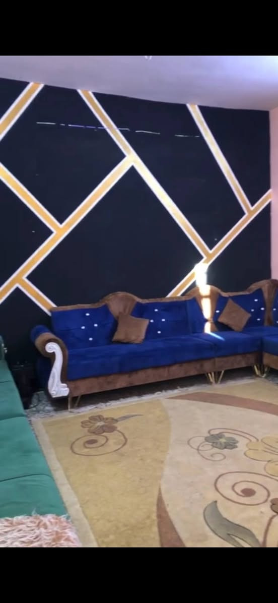 السلام عليكم ورحمة الله وبركاته
دار للبيع في شاطئ التاجي
جسر ذراع دجلة
نزال أبو اية المضمد
صنف الأرض أوقاف 
المساحة الكلية نصف دونم ١٢٥٠
مساحة البناء ٢٤٠ م
يتكون من 3 غرف منام
أستقبال للظيوف
أستقبال عائلي
للاستفسار :*********** بغداد, العراق
