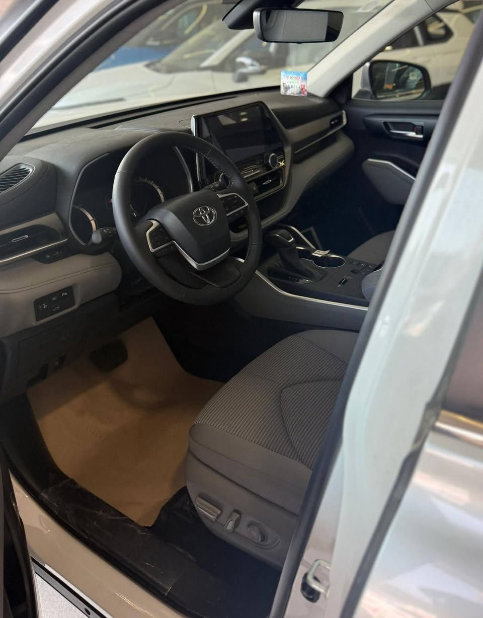 زيروووو 

تويوتا هايلاندر 
موديل 2025 وكالة عبد اللطيف جميل
فول مواصفات فئة GLE
هايبرد +بنزين ⚡💦
عداد المسافه صفر كيلو متر 🟥
مواصفات: 
فتحة سقف
بصمات تشغيل وابواب
صندوق كهربائيّة 
كشنات كهربائيّة 
لد امامي وخلفي 
حساسات 
رادارات
شاشه وكامرات 
ويل كاب بلادي
رقم بغداد باسمي تحويل مباشر 
سياره زيروووو سعرها مناسب بالعافيه ع الياخذها 

مكان السياره بغداد 
رقم صاحب السياره 
***********

السعر :: اطلبه بالتعليقات يصلك خاص 📩

#ادارة_الصفحه ⚡

ملاحظه / 🔴
مدير الصفحه غير مسؤول عن بيع وشراء واصوليات السياره نحن صفحه لعرض السيارات فقط.
