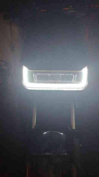 دراجه شحن مع مواصفات وبيها عطل ملف وسعر 300 ابيع كوم حديد وبيها مجال العنوان بغداد  الدوره  شارع 60 
للستفسار على الرقم ***********
