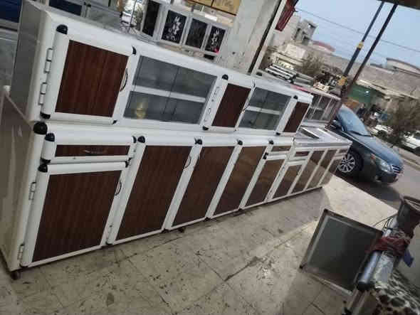 للبيع كونتر ارضى ملحق مترين نص  نضيف فول سنك مترين نضيف سعر ٣٠٠ بي مجال *********** اسيا *********** مكان رشيديه
