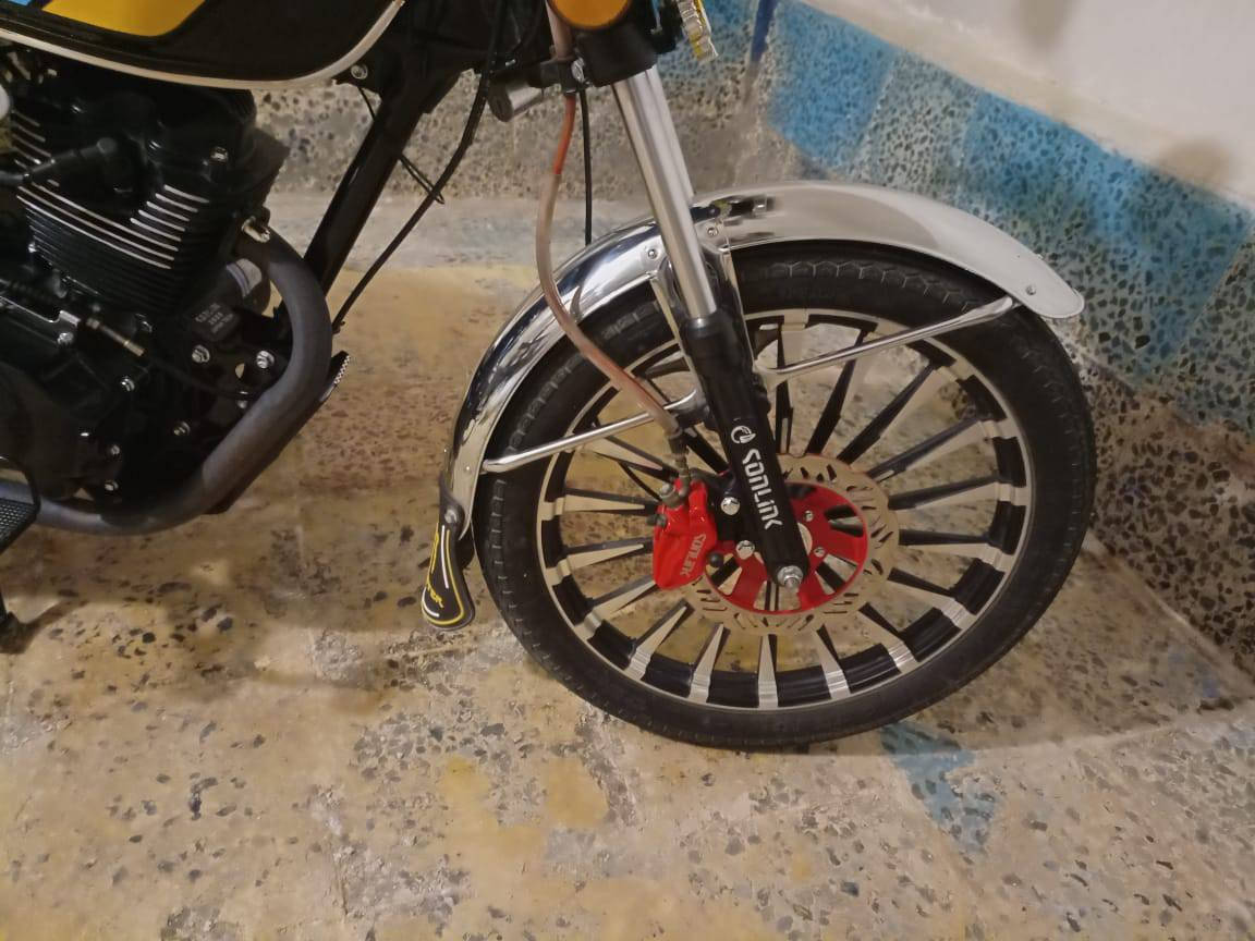 السلام عليكم درجة سونك ماكس موديل 25 كفاله عامه 
وراق ٥ سكنر مكينه ٢٠٠ تشغيل عن بعد بصمات ثنين دشبول إلكتروني السعر ٩٥٠٠وبيه مجال بصيط العنوان 
العماره عواشه رقم الهاتف ***********
