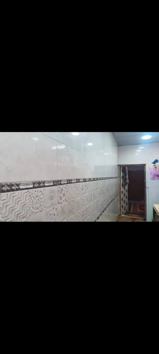 السلام عليكم 
بيت للبيع 75 متر طابق واحد بلمخابرات كاشي سيراميك 
تفاصيله والسعر خاص متواجد ع فيس 
***********
