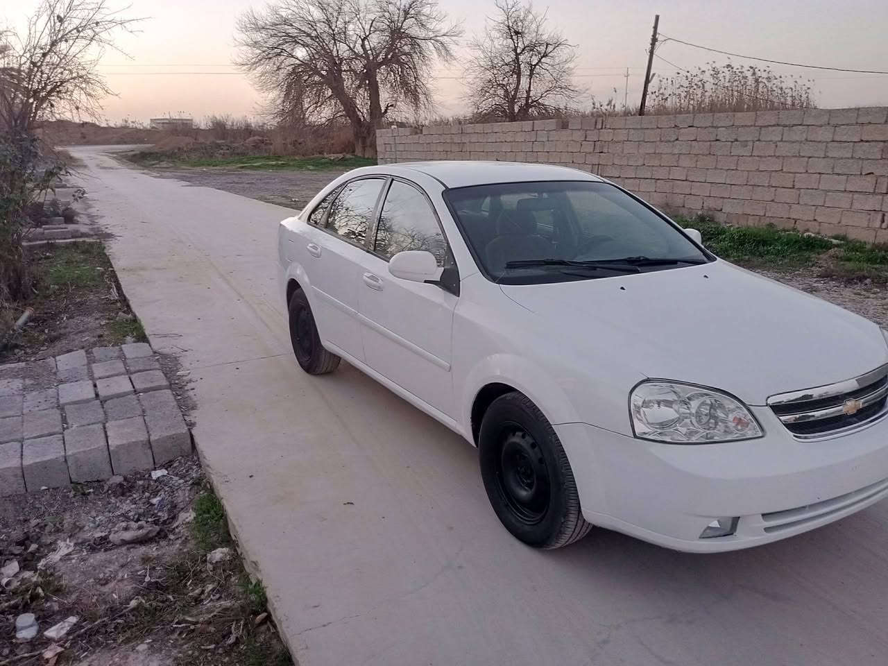 السلام عليكم اوبترا 2009مزاد سيارة جديدة بدون صبغ عدا رش بالجاملغ والدوسه محرك گير تبريد صدر تايرات كلها جديد إدامه كامله للسيارة سعر ٥٧ مجال مكان كركوك رقم *********** // ***********
