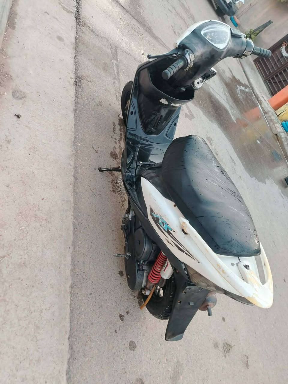 ماكس للبيع دراجه نضيفه خير من الله ما مفتوحه مكينه ما تنسمع كله شغال كهربائيات سلف هندر  الاستفسار الاتصال ***********
