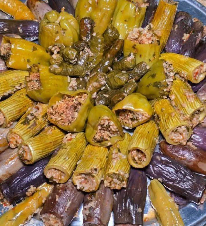 بمناسبة عيد الأضحى المبارك
تجهيزات الأرز الغذائية 
تستقبل حجوزاتكم جميع الاكلات
بط وخضيري مع الحمام 
ديك رومي ودولمه العراقيه
حجز مسبق ***********
