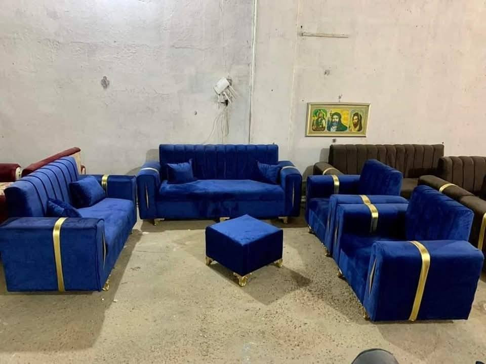 السلام عليكم  بسعر 300 اي تخم داخل صور جديد مامستخدم شغل وسط 10 نفرات
الاستفسار واتساب
***********
