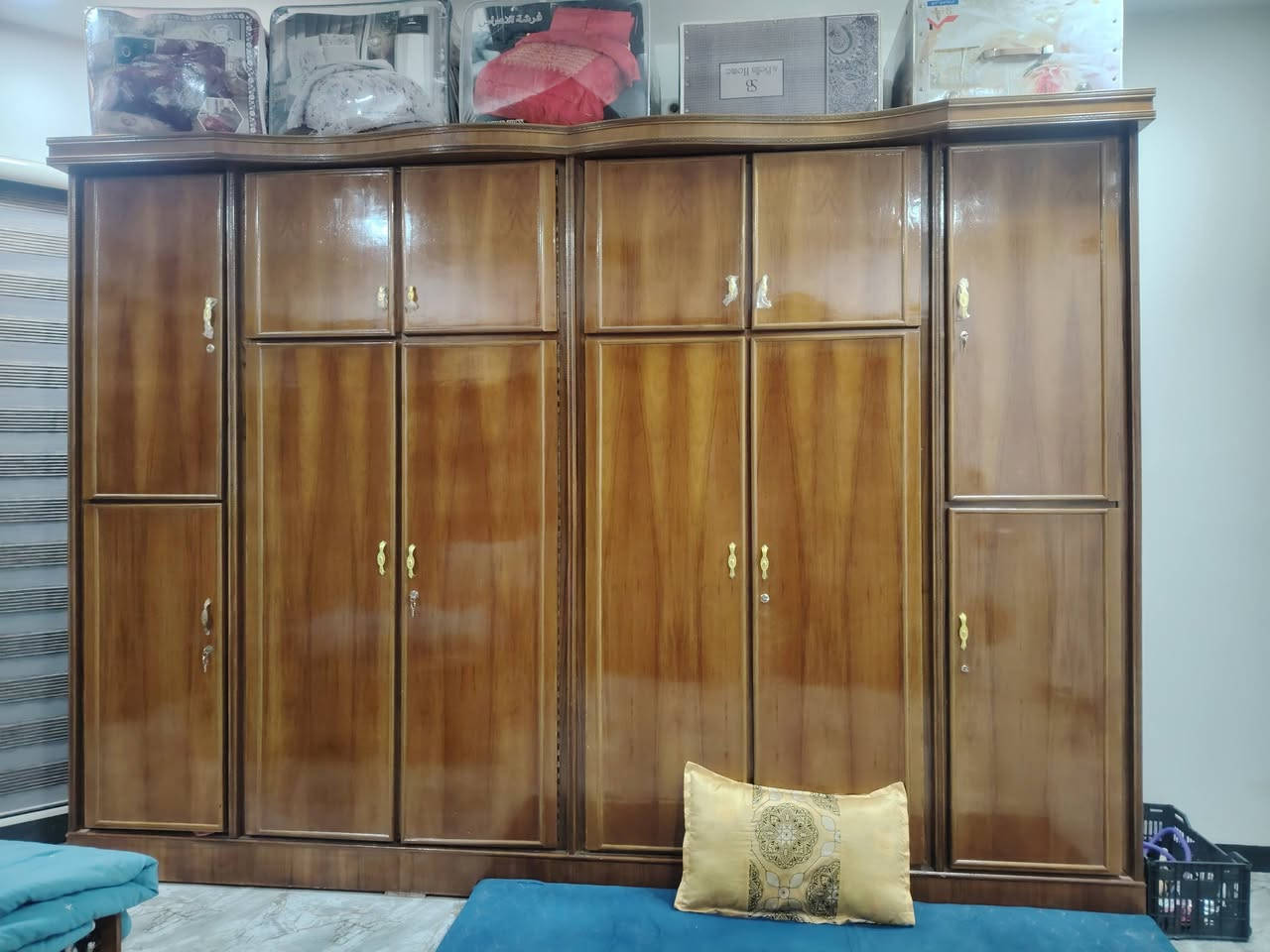 غرفه فول مواصفات للبيع ***********
