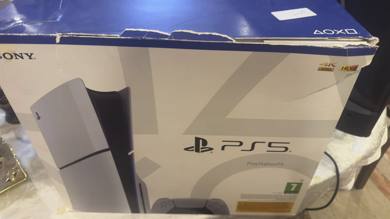 السلام عليكم
بلي فايف سلم اوربي  || ps5 slim  للبيع

الجهاز نضيف و استعمال قليل ما مفتوح

كامل ملحقات ( كيبل HD و كيبل البور و كيبل الجوستك)

يجي ويا سماعة ريد دراكون و كيبل LAN انترنت و يوبي اس حجم 1500 اليوبي اس استعمال قليل بعد جديد و شحنة يطول

السعر 840 الف و بي مجال

بغداد سيدية

***********

واتساب موجود

لا يوجد توصيل
