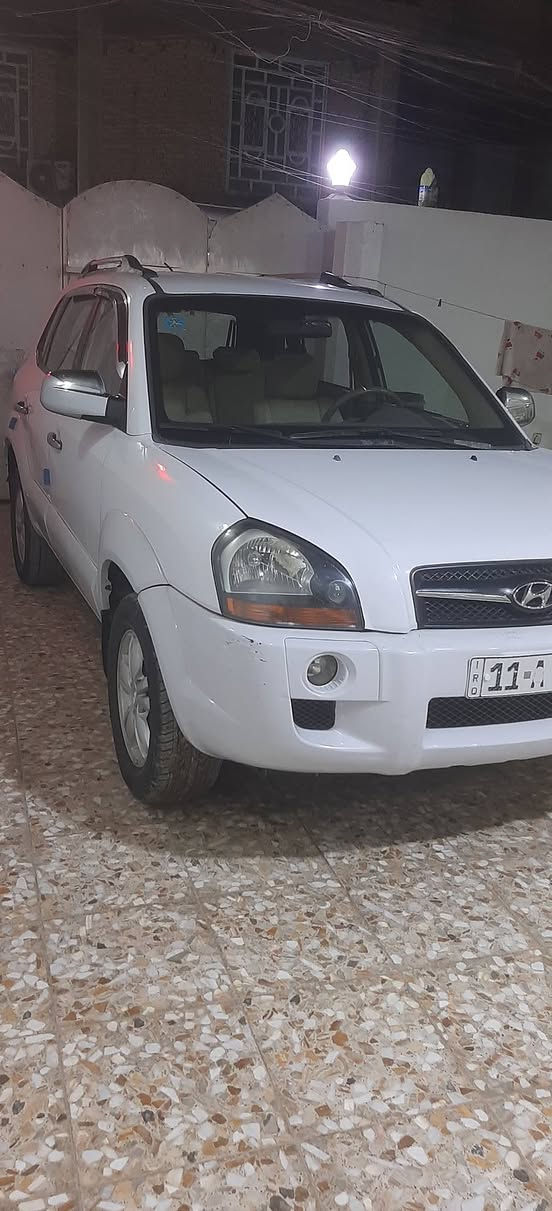 توسان خليجي ٢٠٠٩ رقم بغداد مكان سياره بابل المدحتيه *********** لسعر ١٢٧
