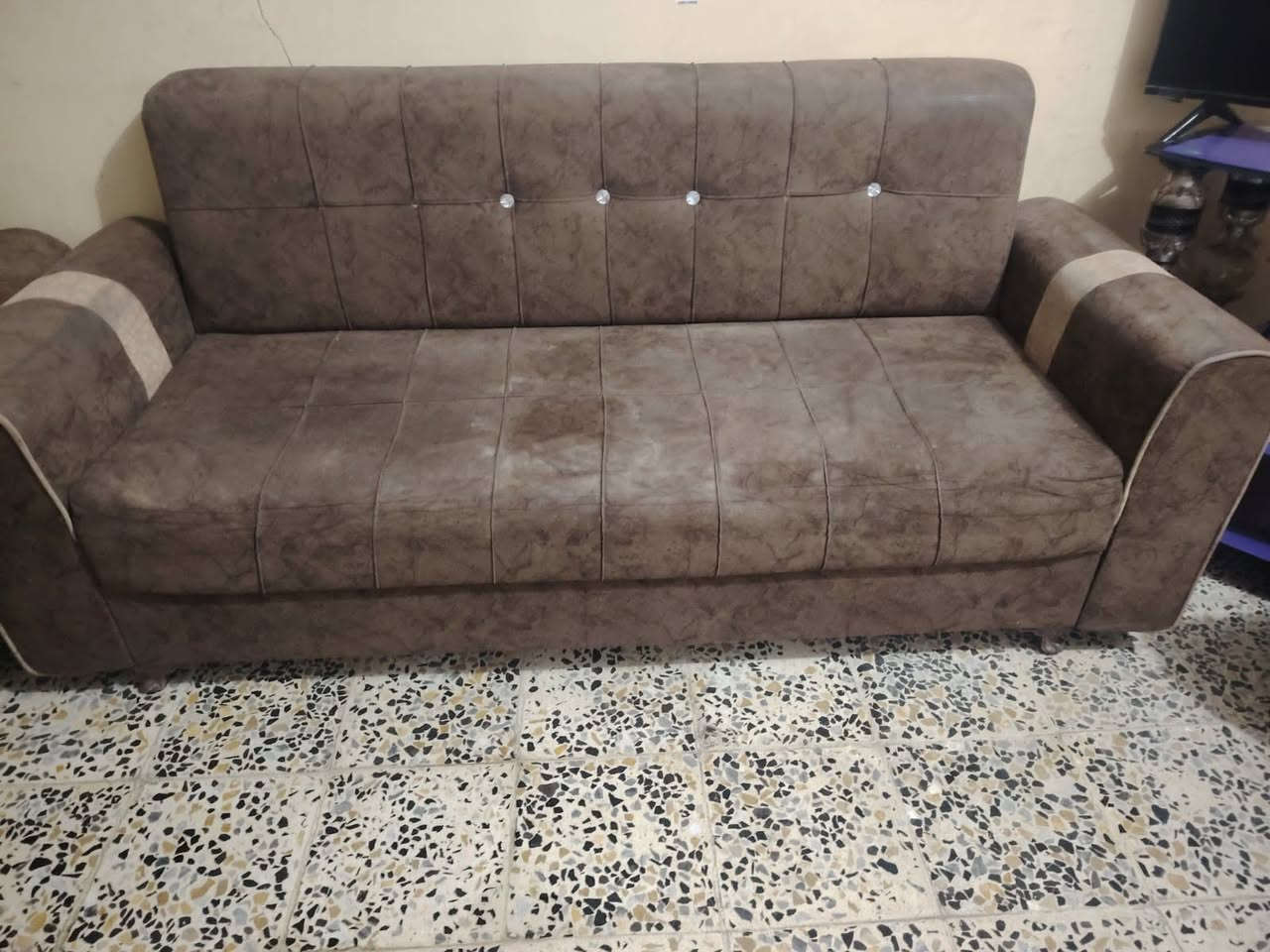 بيع مستعجل تخامة عدد 2 ب350 بيهن مجال 
بابل شارع 80


**إذا كنت صاحب هذا الإعلان وتريد حذفه لأي سبب، رجاءا أرسل رسالة إلى الدعم الفني**