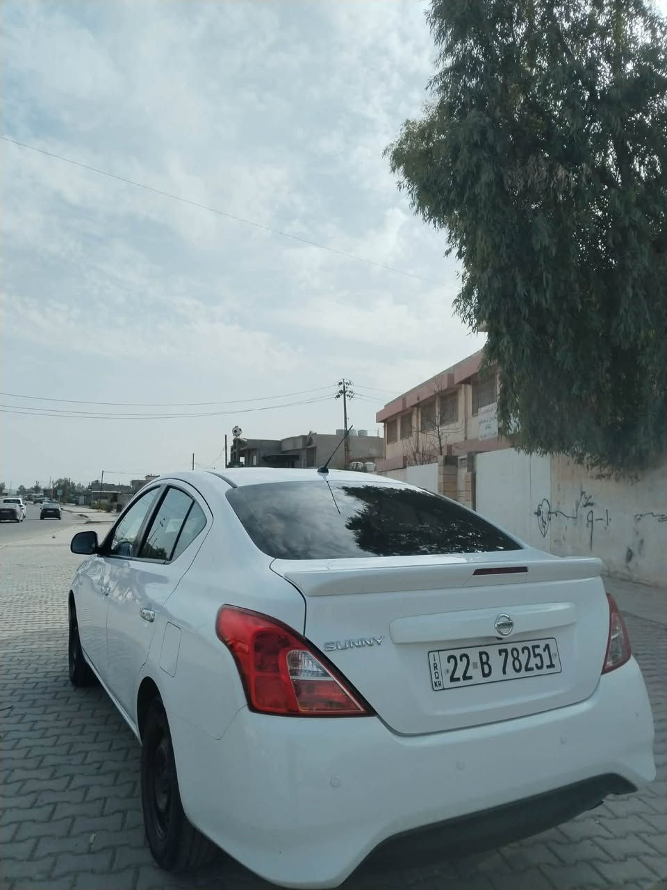 نيسان صني موديل 2020 سياره حيل حيل جديد بمعنا كليمة سيارة كلين بدون صبوخ بدون بارد بدون كل شي  تايرات جديد صدر جديد رقم اربيل رقم سنويه جديد لحد 2027  شرط تحويل كيرو محرك بشرط مامفتوح بدون عيب  سياره بنزين غاز سعر 113$ بي المجال 
مكان كركوك 
رقم موبايل 
***********
*********** كركوك, العراق
