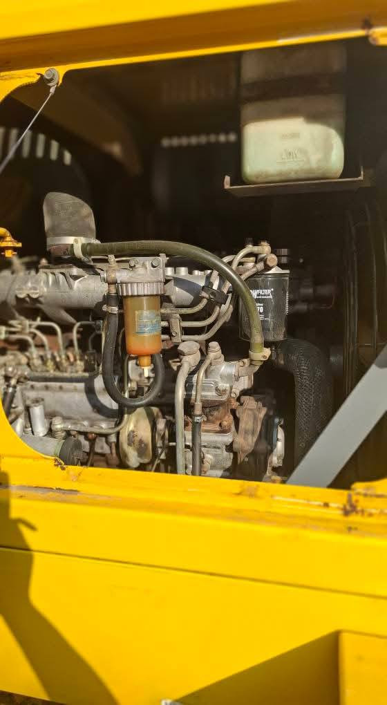 سلام عليكم  شفل كاوسكي 65za
دخول جديد العراق 🇮🇶
وارد ياباني 🇯🇵
مكينه ازوزه سته اسلندر 
تخم تاير موديل 1999 زيرو مكان نجف 
الاستفسار اتصل***********📞
***********  📞
