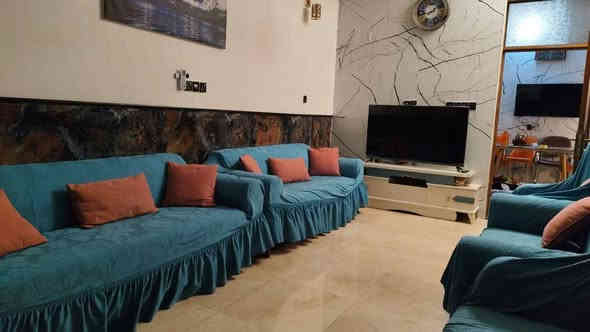 سلام عليكم بيت للبيع في حي رساله الثانيه
مساحه البيت 108 
الواجهه 6 نزال 18
يحتوي على 3 نوم
صحيات عدد 3 
استقبال مطبخ 
بناء درجه أولى 2024 
استفسار اكثر زيارة مكتب حسين الذهبي في حي رساله الثانيه
- ***********
