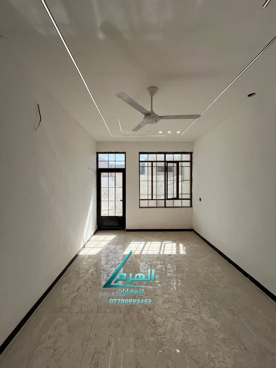 مشتمل في حي جبيريه الثالثه للبيع
المساحه :125
غرف منام :3
جاهز للسكن مباشر 
بناء حديث فول مواصفات زيرو 
سعر مناسب جداً 
للاستفسار :غيث
***********
***********
واذا عندك عقار حاب تبيعه تواصل ويانه
