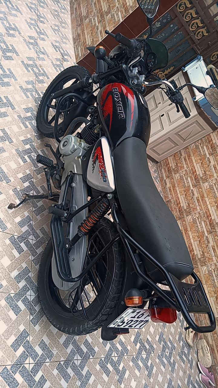 بوكسر مرقم قادسية باسمي السعر مليونين وبيها مجال بسيط للاتصال على الرقم الموجود ***********
