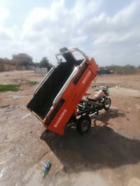 للبيع ستوتة صقر لون برتقالي. شركة  بلال موديل 2022شهر العاشر  أوراق كا...