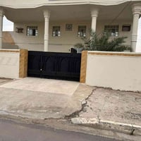 ال٦٠ دار • قرب ديوان المحافظة • ٦ غرف
