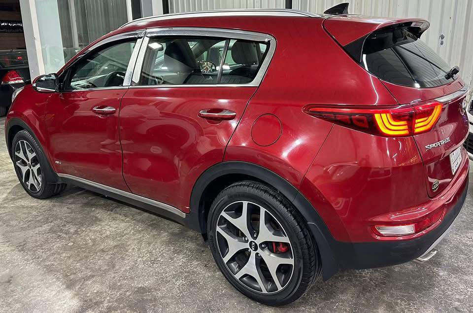 سبورتج خليجي 2016 GT لاين للبيع
مكفولة لاضربة ولا صبغ 
رقم بغداد
فووول مواصفات 1/1
بصمة
بانوراما 
صندوك كهرباء 
مري شفط
محرك 2400
كشنات جلد كهرباء 
تدفئة تبريد بالكشنات 
تدفئة بالكشنات الخلفية 
حساس امامي خلفي
لد امامي خلفي
رادارات
فور ويل
مود درايف 
شاحن موبايل 
السعر 162 $
الكريعات / شارع الوقف السني (معرض اودين)
للاستفسار اكثر

*********** 
***********     ابو نمر
