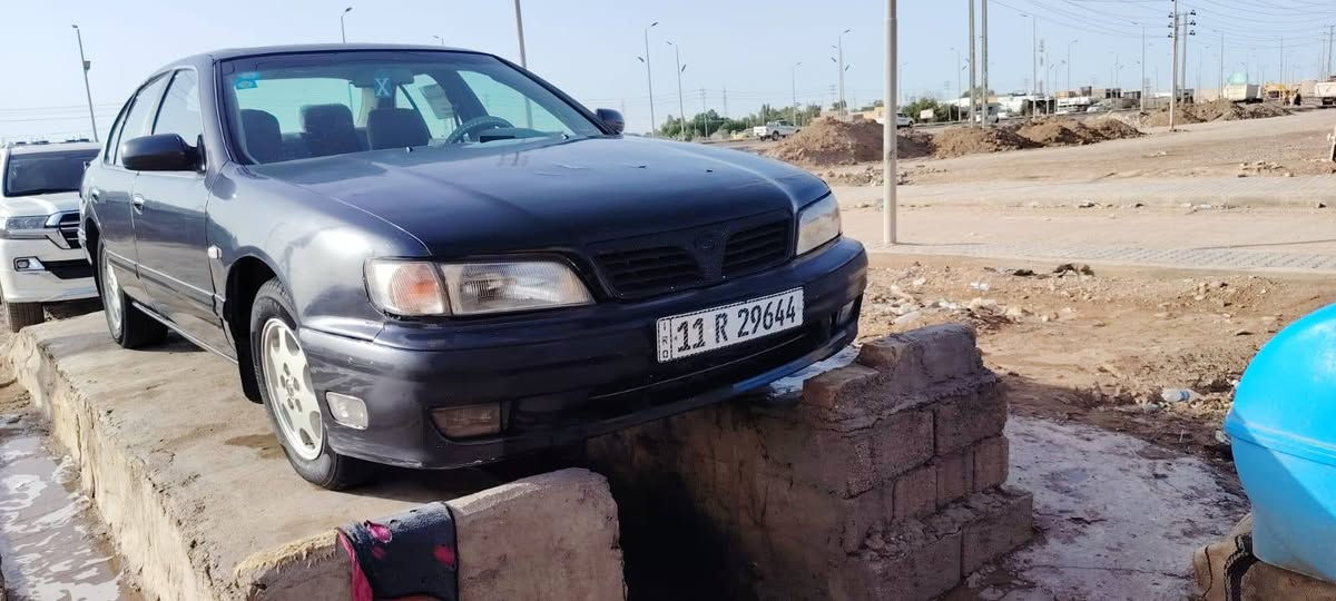السلام عليكم نيسان مكسيما موديل 99رقم بغداددولي مكينة كير جديدتبريد شغال ثلج حدادية جديدة  دوشمة جديدة تخم تأثير السيارة غيرمتعوبة السعر55وبية مجال مكان السيارة كوت***********
